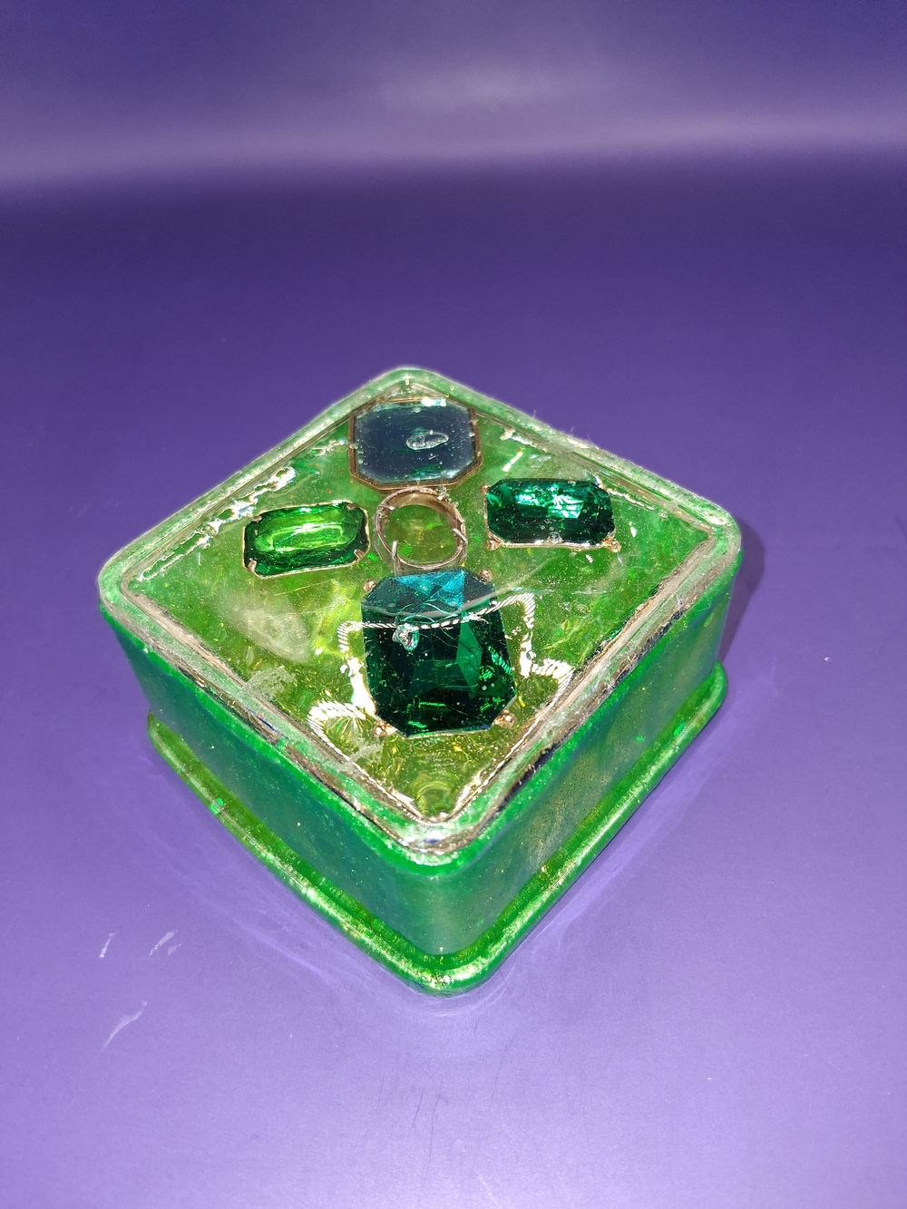 Green Jeweled Decorative Trinket Box